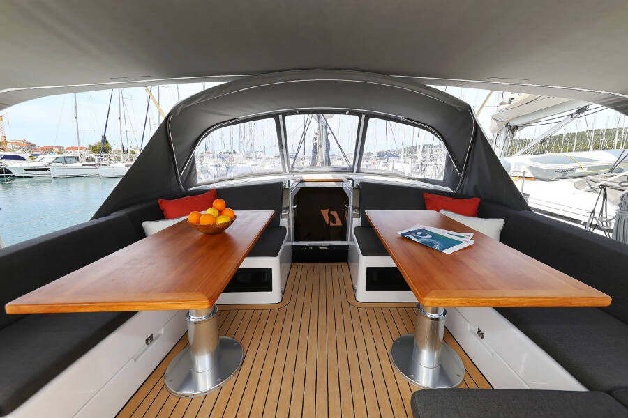 Hanse 460