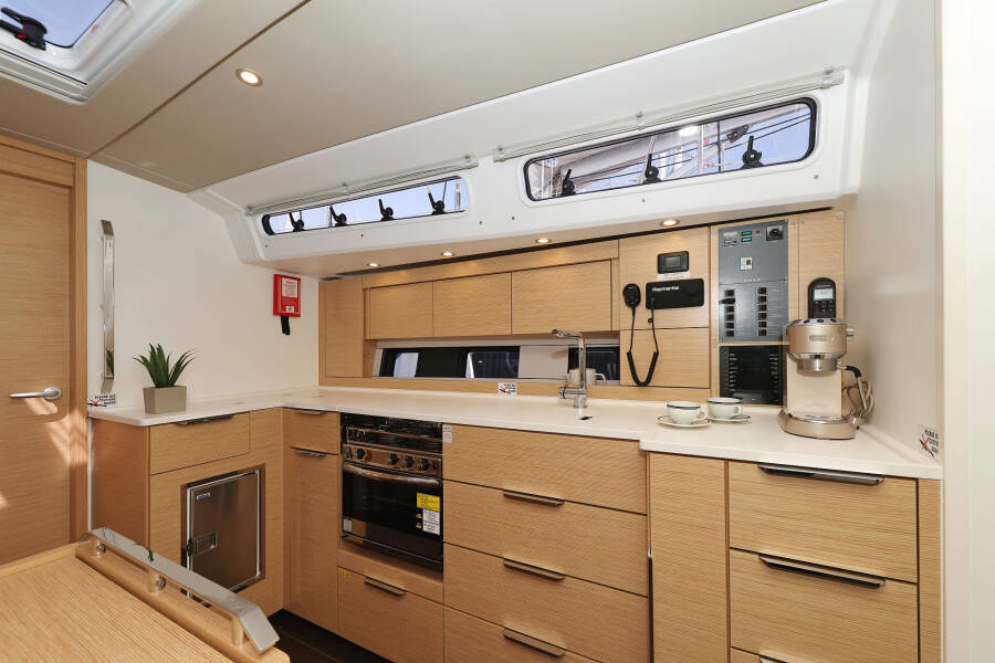 Hanse 460