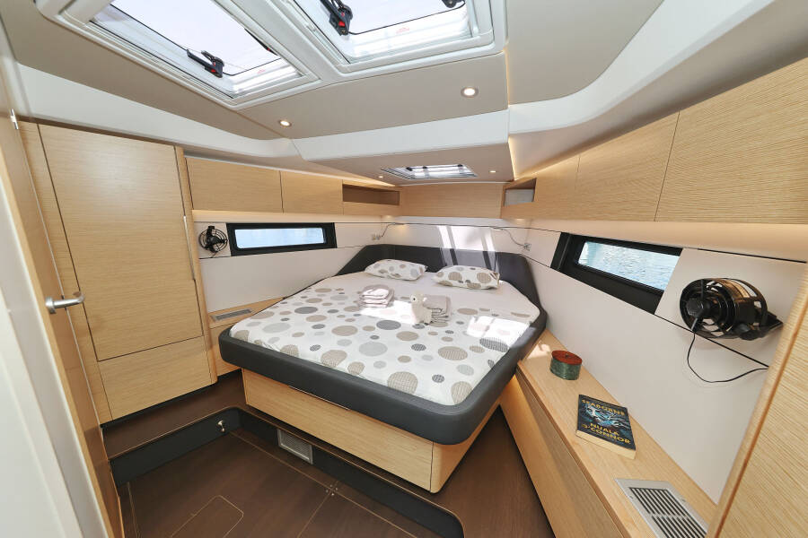 Hanse 460