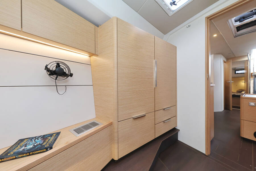 Hanse 460