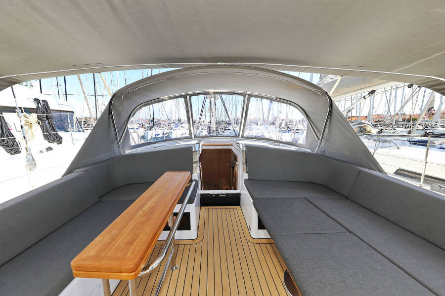 Hanse 460
