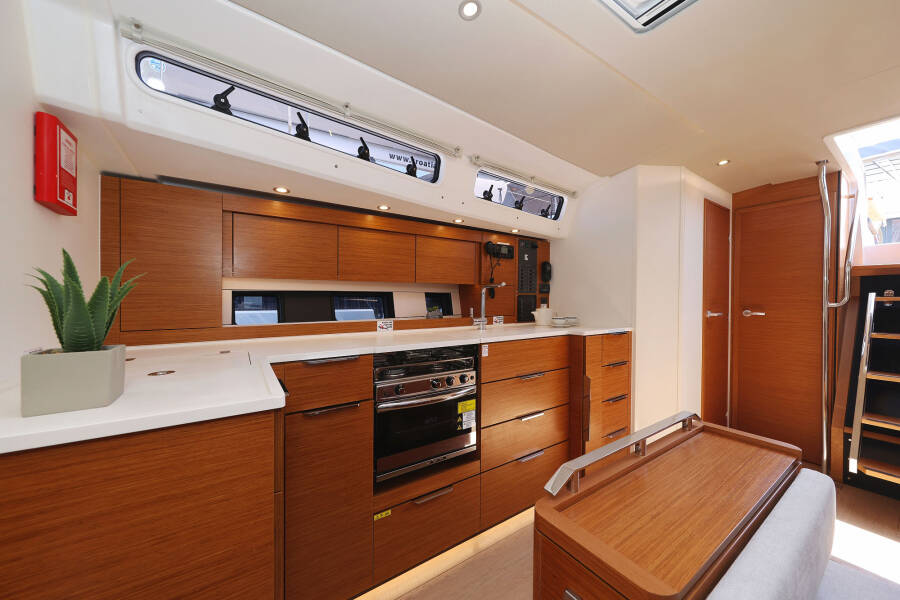 Hanse 460