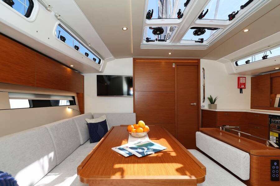 Hanse 460
