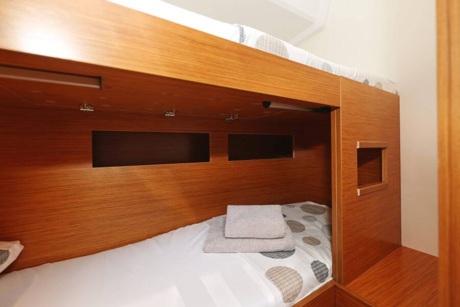 Hanse 460