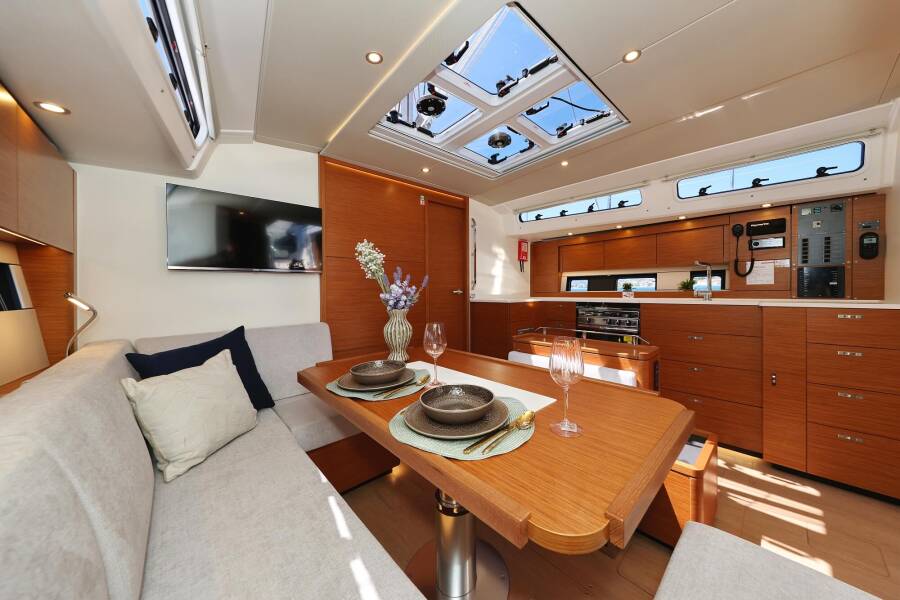 Hanse 460