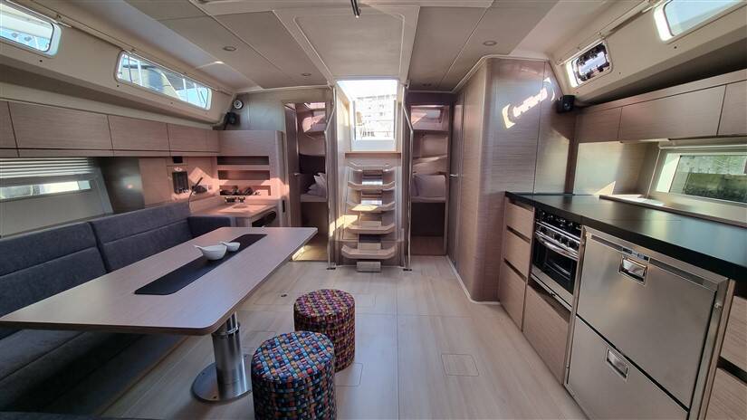 Hanse 508