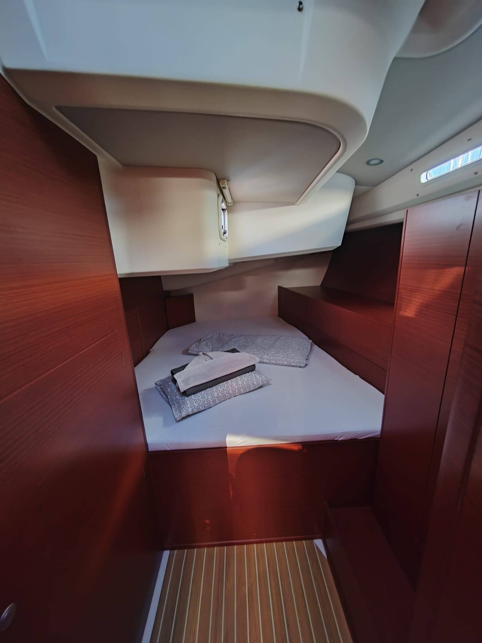 Hanse 508