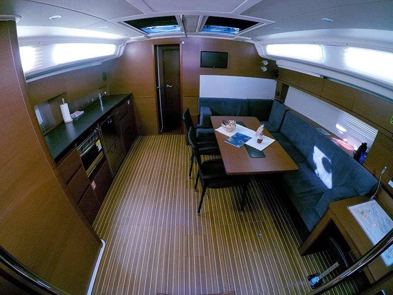 Hanse 508