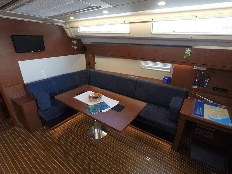 Hanse 508