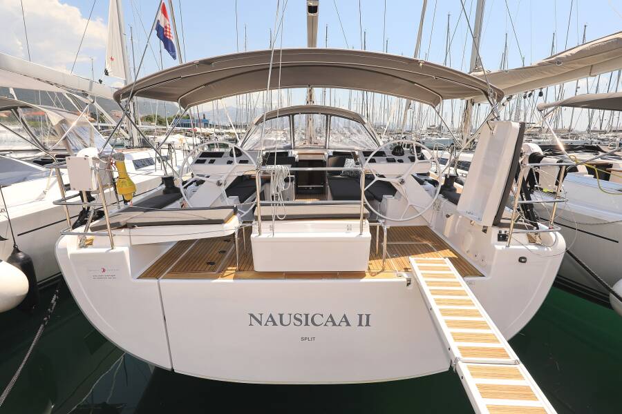 Hanse 588