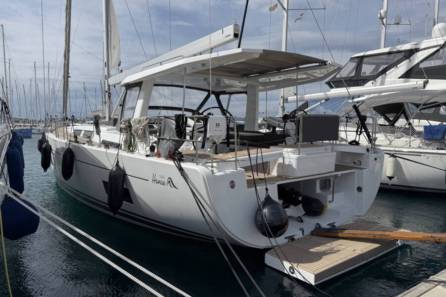 Hanse 588