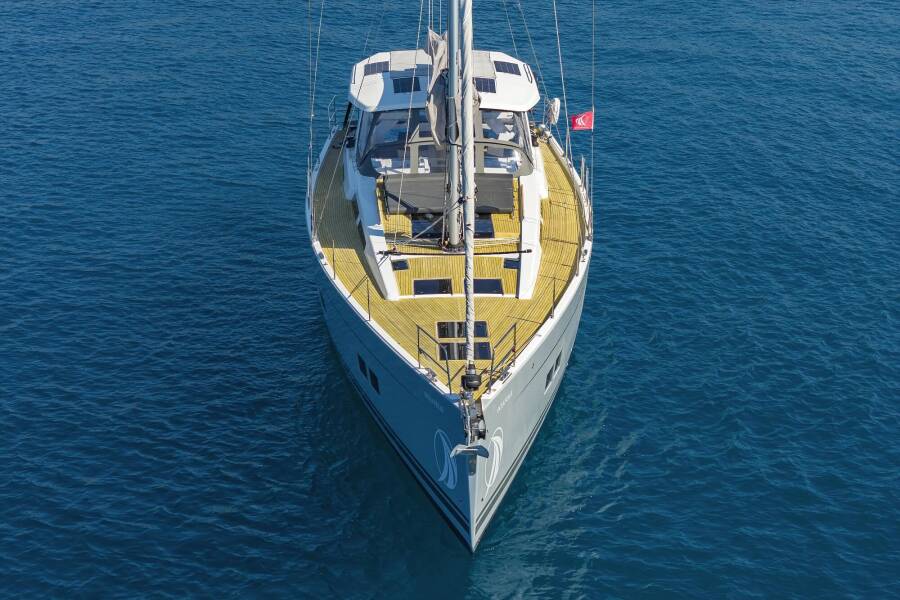 Hanse 588