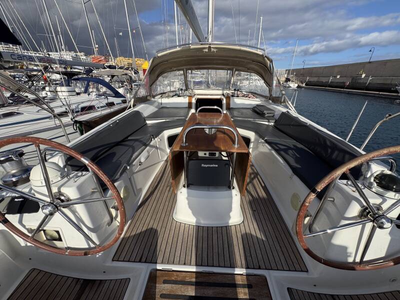 Jeanneau 53