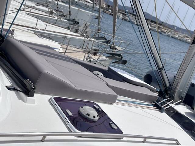 Jeanneau 53
