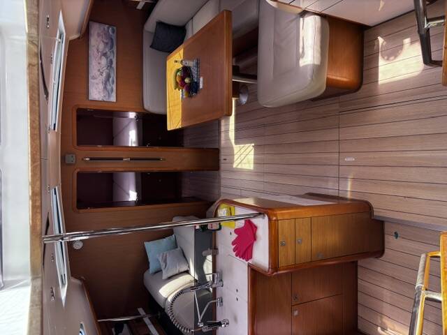 Jeanneau 53
