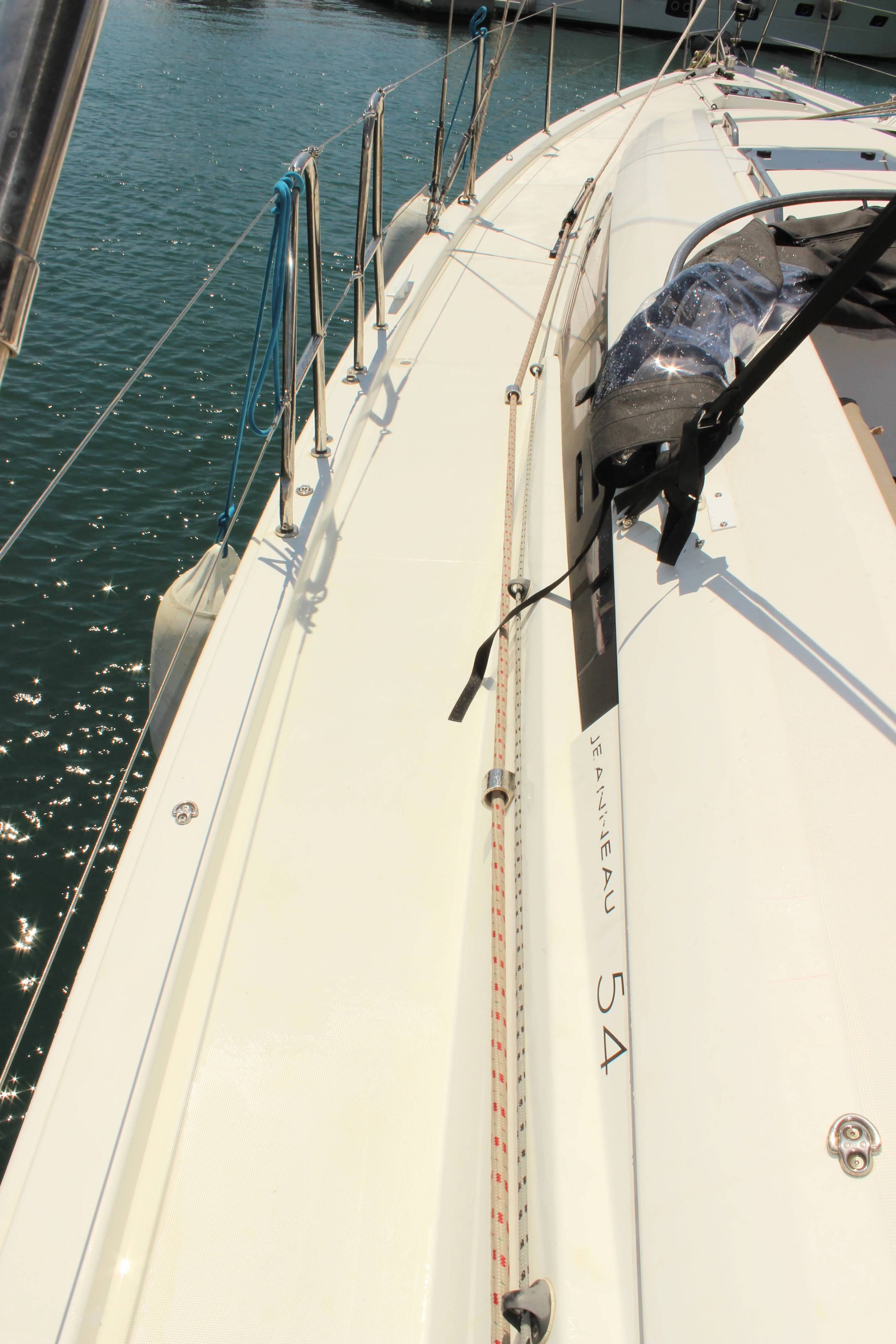 Jeanneau 54