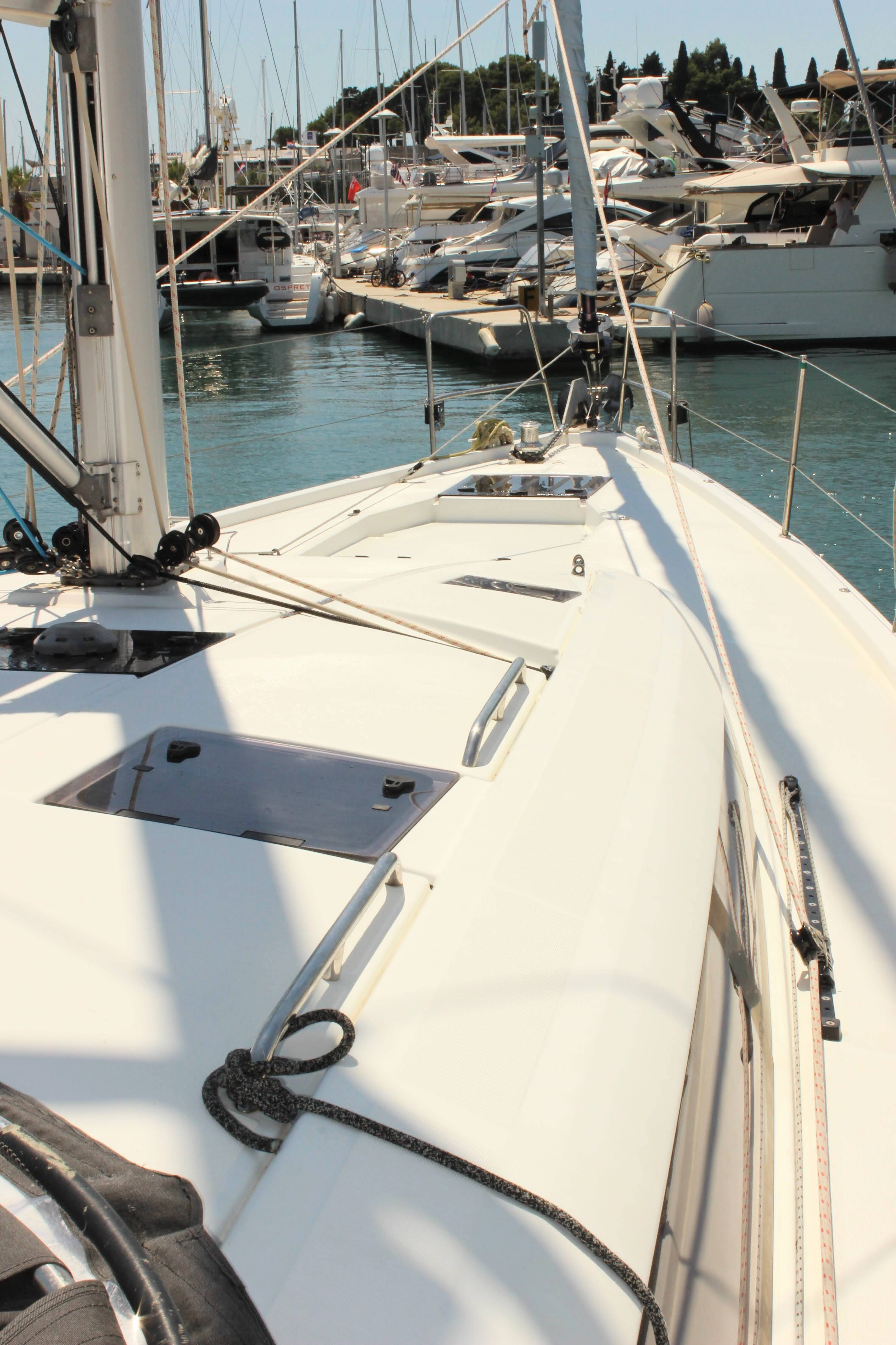 Jeanneau 54