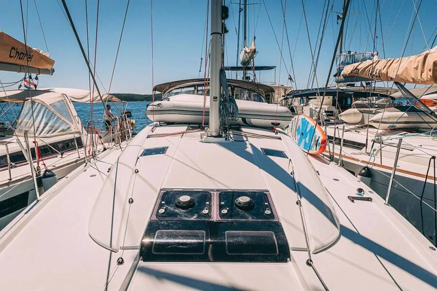 Jeanneau 54