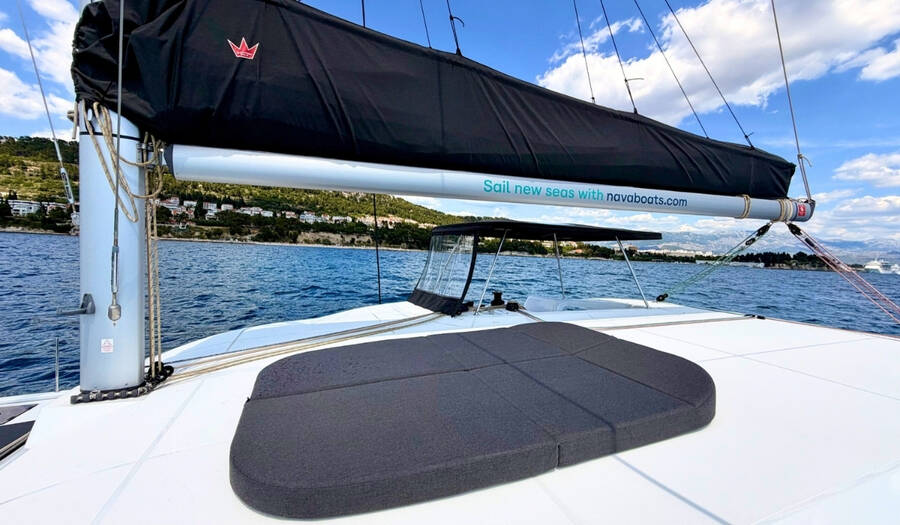 Lagoon 38