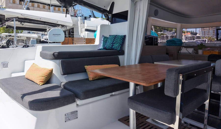 Lagoon 38