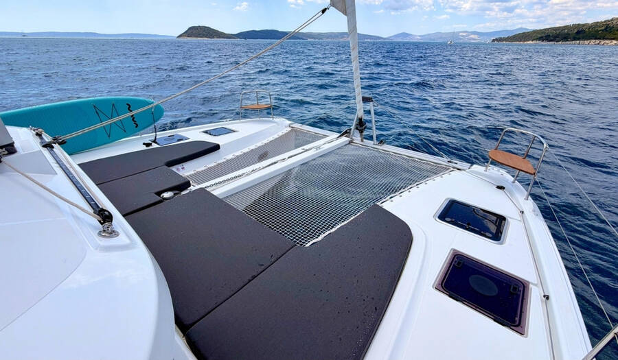Lagoon 38