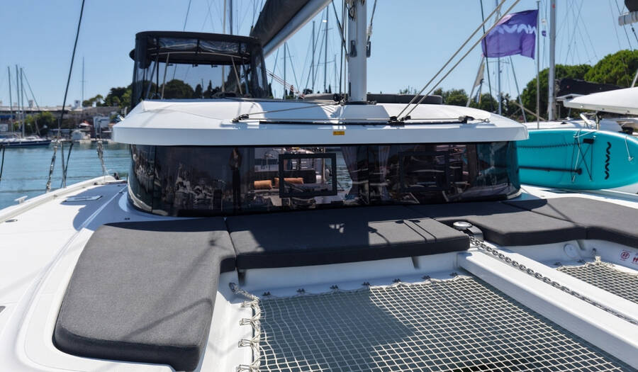 Lagoon 38
