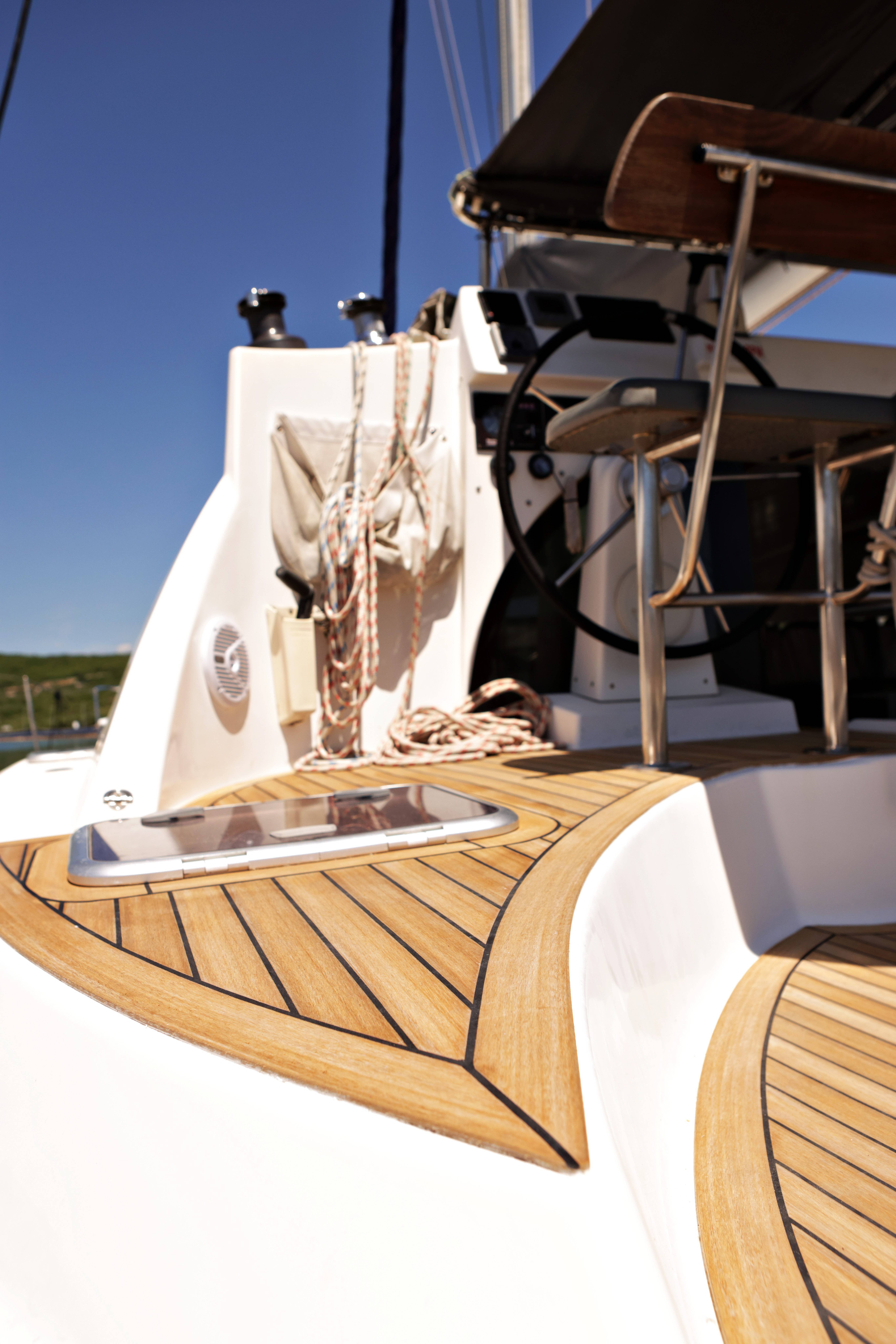 Lagoon 380 S2