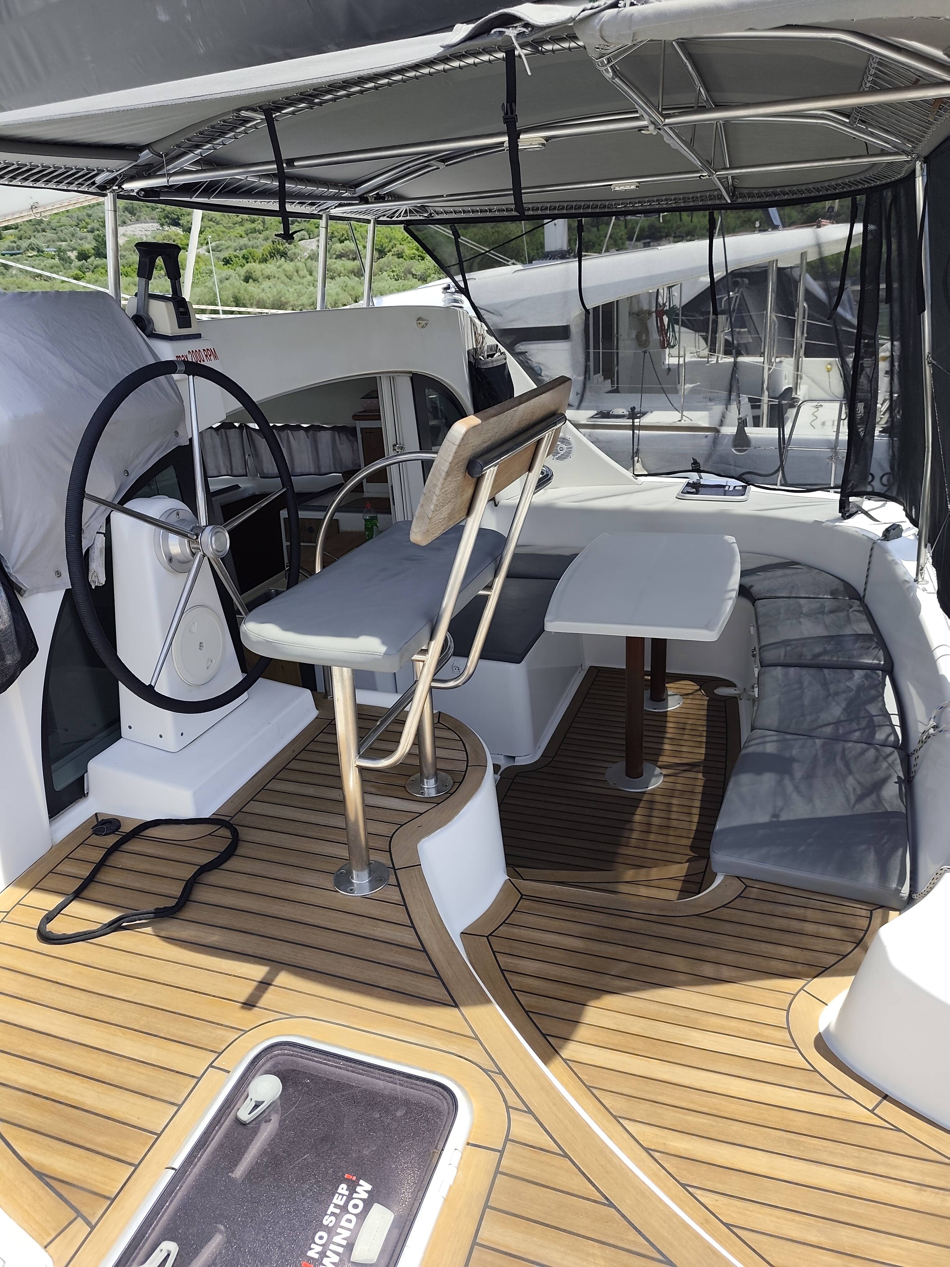 Lagoon 380 S2