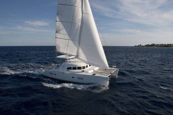 Lagoon 380 S2