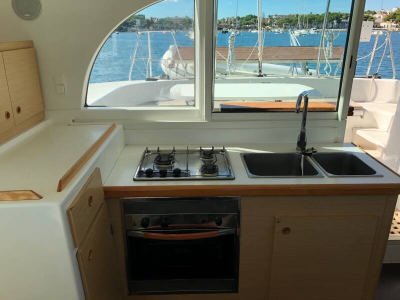 Lagoon 380 S2