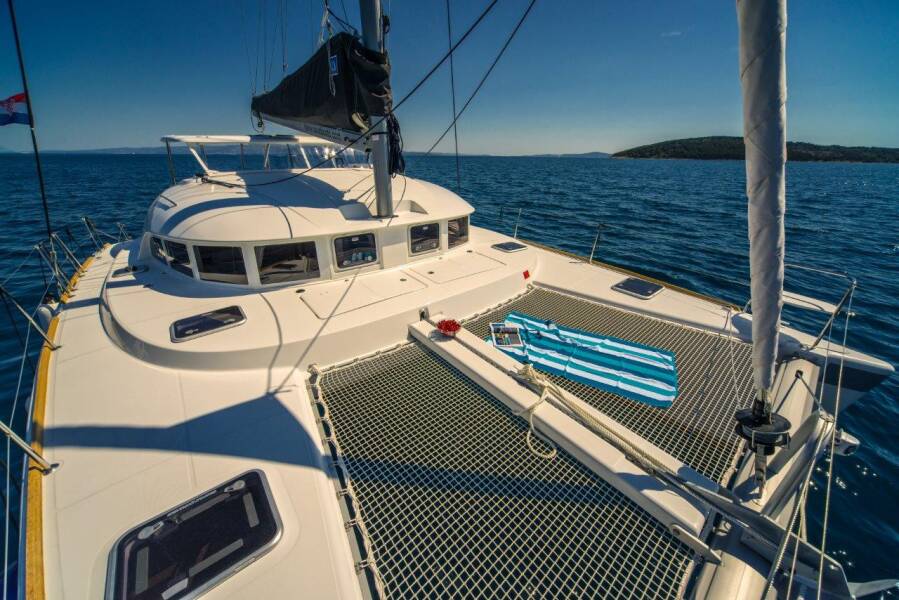Lagoon 380