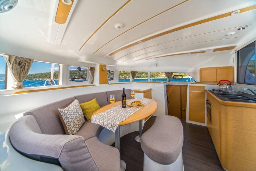 Lagoon 380