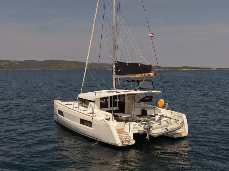 Lagoon 40