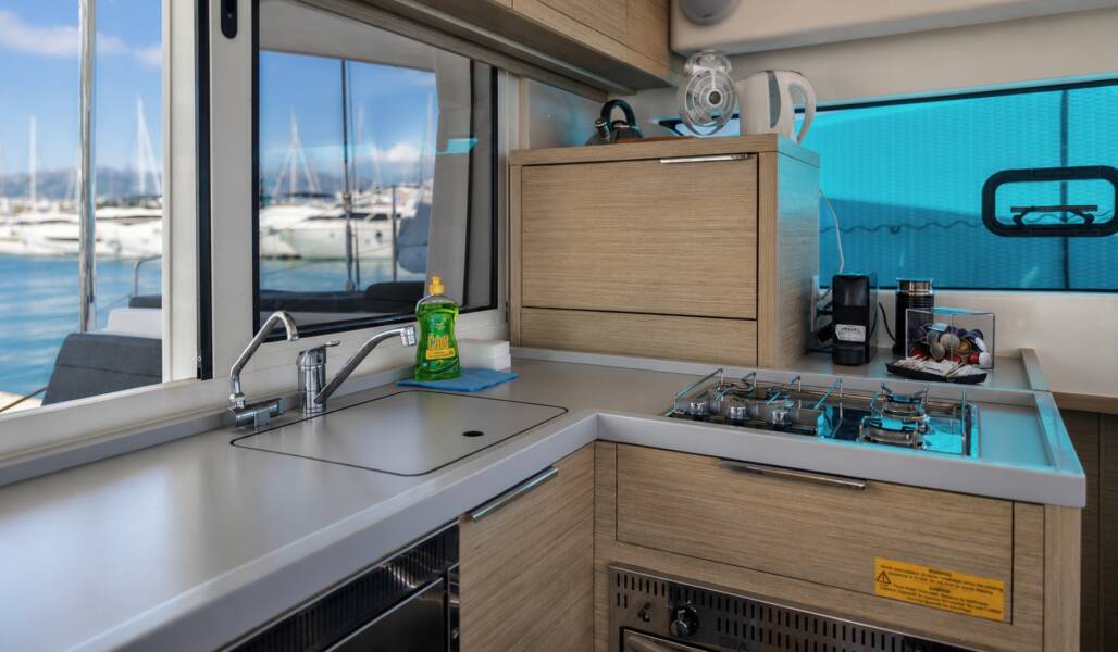 Lagoon 40