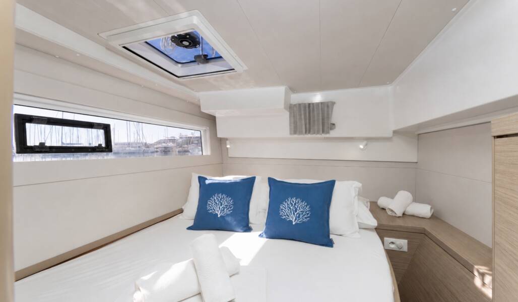 Lagoon 40