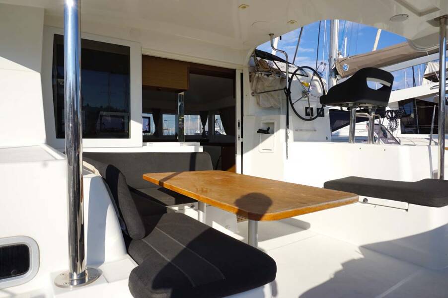 Lagoon 40