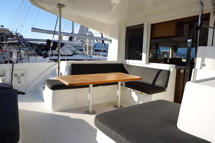 Lagoon 40