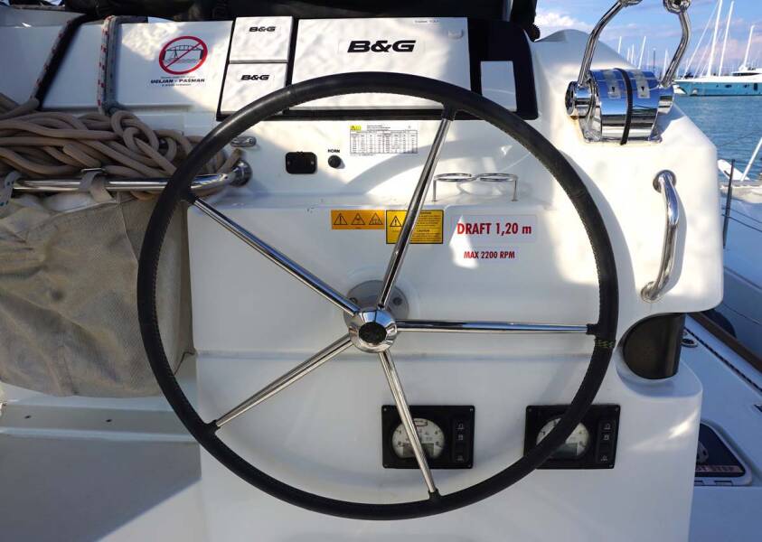 Lagoon 40