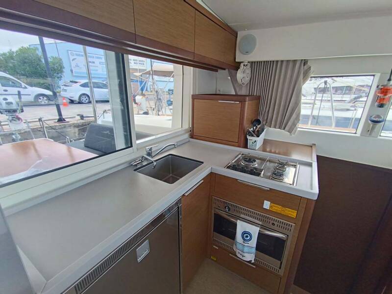Lagoon 40