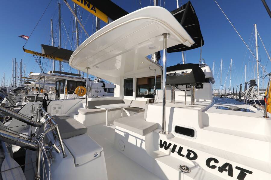 Lagoon 40