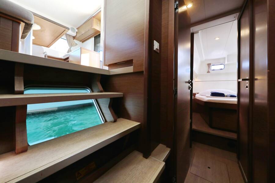 Lagoon 40