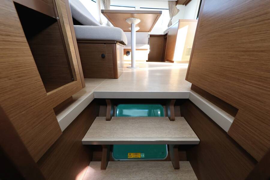 Lagoon 40
