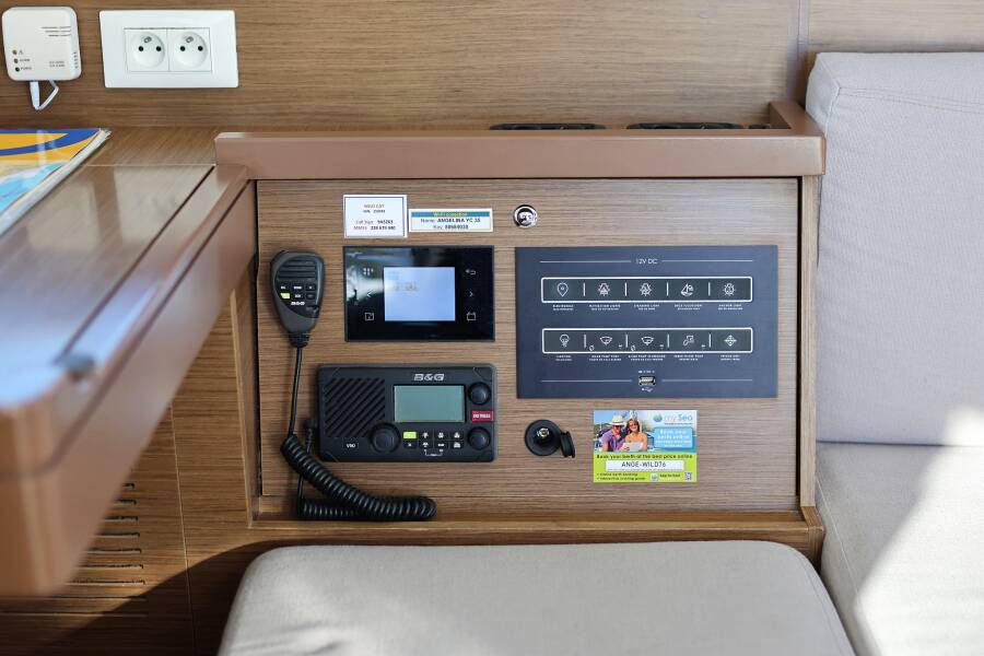 Lagoon 40