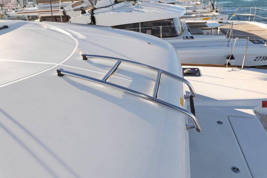 Lagoon 40