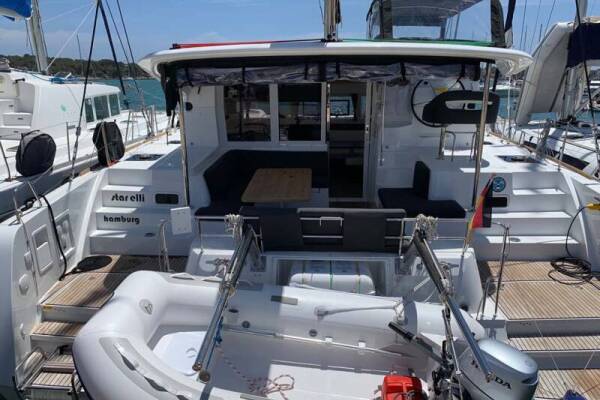 Lagoon 40