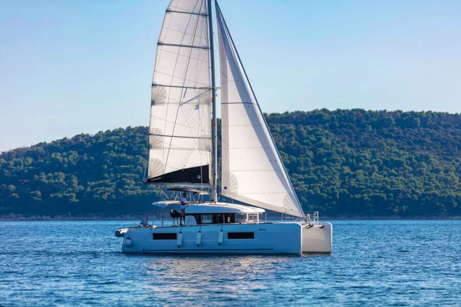 Lagoon 40