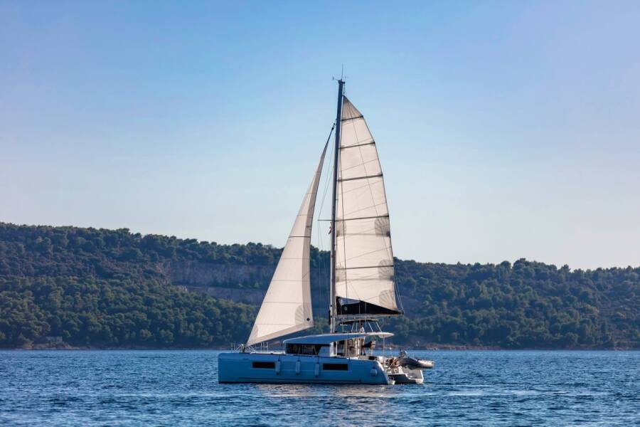 Lagoon 40