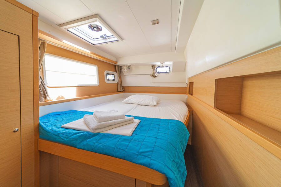 Lagoon 400 S2