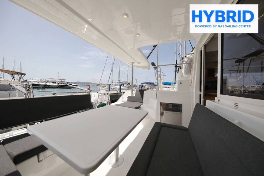 Lagoon 400 S2