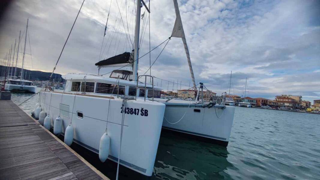 Lagoon 400 S2